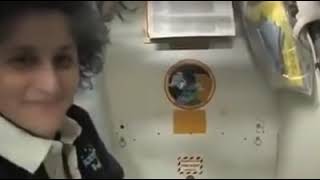 How do Astronauts Live Eat Sleep and use the Bathroom in Space [upl. by Brosy958]