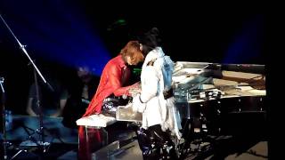 fancam 100925 Yoshiki being funny and talking before Encore part 3  The Wiltern Theater [upl. by Akeenat]