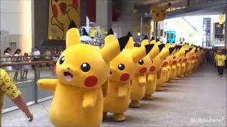 2016 Pikachu Outbreak Pikachu Parade in Queen’s Square [upl. by Krongold]