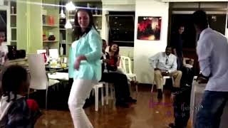 María Fernanda Cabal bailando Quítate tú pa ponerme yo [upl. by Mcclish54]