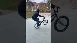 bmx bmxstyle bmxlife bmxtips bikelife bmxtricks skatepark [upl. by Earle]