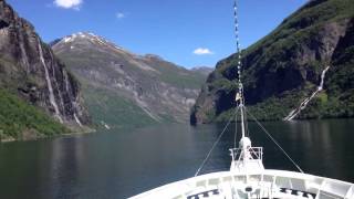 MS Ocean Majesty Einfahrt in den Geiranger Fjord [upl. by Lig]