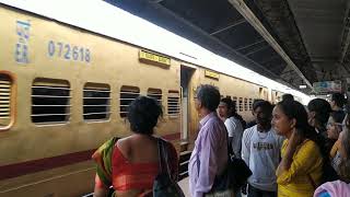 Tebhaga Express arriving at Burdwan Junction with style viralvideo indianrailways train [upl. by Smaj]