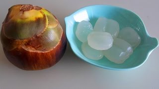 How to cut open palmyra palm Fruit professional peeling asian palmyra palm fruit Edible jelly seeds [upl. by Iggem]