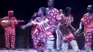 Muziek en Dans van de Bissa Burkina Faso [upl. by Tanney]