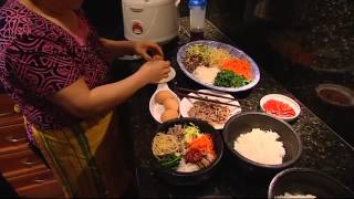 Dolsot Bibimbap Korean recipe [upl. by Hainahpez]