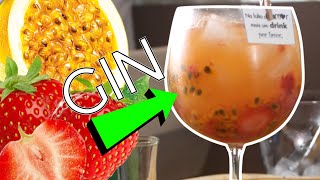 O MELHOR DRINK DE GIN COM MARACUJÁ E MORANGO [upl. by Gilud15]