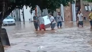 CICLONE NO SUL DA BAHIA DEIXA A CIDADE INTEIRA DEBAIXO DÁGUA 220924 [upl. by Ingamar688]