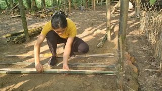 Build a bamboo chicken coop cook outdoors and make villagestyle vermicelli dishes [upl. by Adlen]