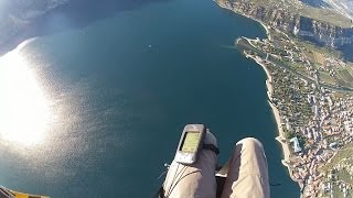 Volo dal Monte Altissimo a Riva del Garda in Parapendio decollo basso Ovest [upl. by Peppel]