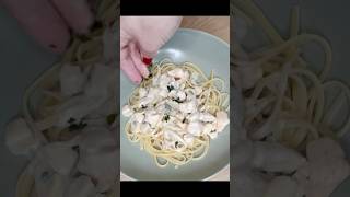 Piletina u kremastom umaku od češnjaka i parmezana❤️food pasta pastarecipe cooking [upl. by Eussoj]