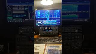 HF Panadapter on the Yaesu FT950 running HD SDR [upl. by Dranyer]