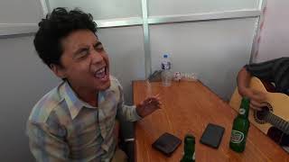 Amaizing Sing a Song  JAU KI BASU MA  Nepal Idol Audition Butwal  Sabin Rai  Chyang Mgr [upl. by Ahsaercal739]