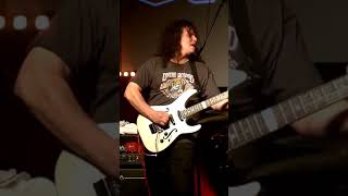 Vinnie Moore quotThe Mazequot shortvideo videos guitarsolo lesson guitar [upl. by Okihcim846]