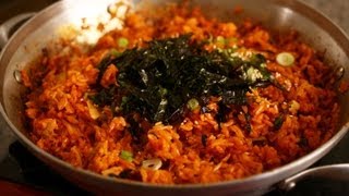 Kimchi fried rice 김치볶음밥 [upl. by Nnylimaj]