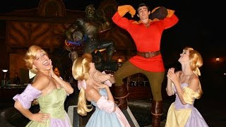 Gaston with his Bimbettes Meets us at Magic Kingdom Private Event ReEnacts Statue Pose [upl. by Arolf]