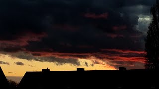 Enorme bedrohliche Wolkenformationen durch die Höhen Kaltluft in Ingolstadt den 20112024 [upl. by Attegroeg]