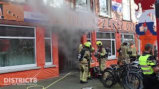 Twee gewonden bij grote brand in oranjestraatwoning Marktweg Den Haag [upl. by Lordan]