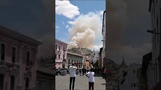 incendio forestal en el sector de El Panecillo [upl. by Alyacim606]