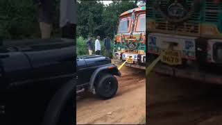 Lamborghini versus Thar mein kaun jitega comment karke bataiye [upl. by Alden]