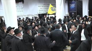 Chabad Hasidim dancing amazinglyin 770 [upl. by Tolley22]