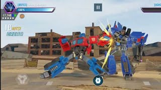 Optimus Prime vs Thundercracker 🤣 LOL  TRANSFORMERS Forged to Fight [upl. by Janeen]