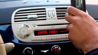 Autoradio Fiat 500 [upl. by Ailadgim]