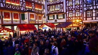 Weihnachtsmarkt in BernkastelKues eröffnet [upl. by Leamse751]