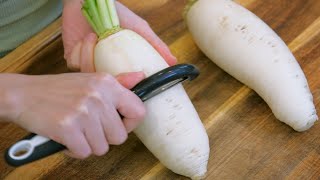 What is Daikon Radish and How to Cook It Chinese Soy Sauce Braised Radish [upl. by Yejus]