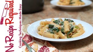 Review of Dinnerlys Spinach Pesto Pasta  NoRecipeRequiredcom [upl. by Rowell]