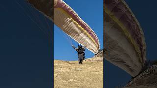 Bhago bhago birbillingparagliding paragliding mountains subscribe [upl. by Allimac]