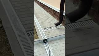 What kind of drainage system should a good house haveSurface SubsurfaceSlopeDownspouts amp gutters [upl. by Irmine]