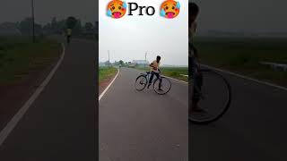 Noobra vs pro vs legend cykel stunts video shortvideoforyou [upl. by Eseela]