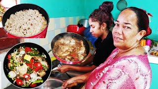 GUNGO RICE AND PEAS WITH BROWN STEWED FISH Simply Delicious Full Demo [upl. by Luna]