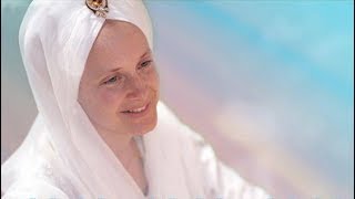 Aap Sahaa ee Ho aa  Snatam Kaur [upl. by Sieracki364]