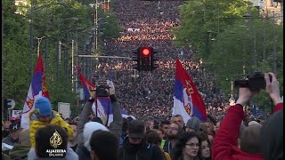 Reakcija vlasti na masovne proteste razljutila građane Srbije [upl. by Garmaise256]