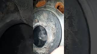 Mesure lalésage du cylindre moteur par un comparateur dalésage et un palmer externe [upl. by Aridaj907]