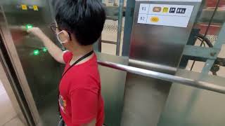 Caldecott MRT Station  Toshiba Elevator CCL Platfrom [upl. by Theobald348]