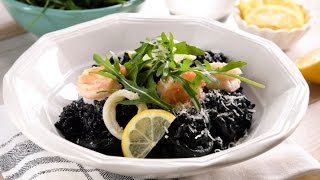 Risotto Negro con Mariscos [upl. by Nanji]