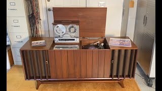 1966 Zenith MNT2670 Stereo Console with Z81 Reel to Reel Wollensak 1281 [upl. by Jennilee154]