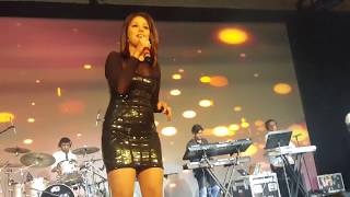 Sunidhi chauhan live in nashville [upl. by Lluj]