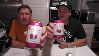 Unboxing Review Smakprovning Rekorderlig Cider Wildberry 70 från Calles i Burg [upl. by Kinemod725]