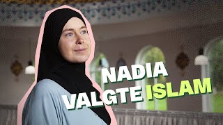 Nadia konverterede til islam og blev muslim [upl. by Itida558]