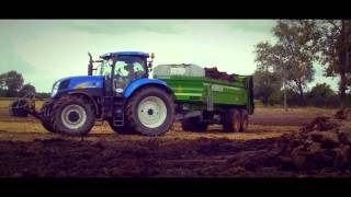 Wywóz Obornika amp Orka pod rzepak 2013 Manure Spreading and Ploughing  NewHolland T6080 [upl. by Yojenitsirk]