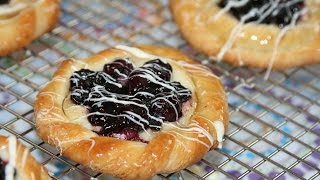 Danoises aux Bleuets  Blueberry Danish Pastries  بريوش بالفواكه [upl. by Cita]