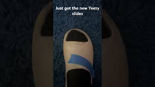 Just got the brand new Yeezy slides ￼ [upl. by Ashford]