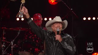 Alan Jackson Receives the Willie Nelson Lifetime Achievement Award at CMA Awards 2022  The CMA Awar [upl. by Orvas]