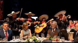 Mariachis con Plácido Domingo le canta José González México Lindo en Teatre del Liceu Barcelona [upl. by Akered]