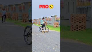 CYCLE STUNT 🤮✅stunt mtbstunt bicycle viralvideo viralshorts shorts [upl. by Etnohs122]