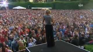 Ina Müller live im Stadtpark Hamburg  NDR 2007 [upl. by Ashleigh]